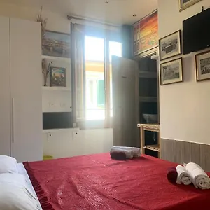2* Pensión Biffi Simone