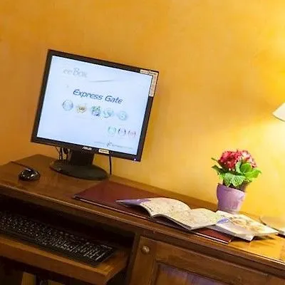 ***  Boutique Hotel Borgo Флоренция Италия